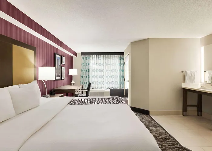 La Quinta By Wyndham Newark - Elkton